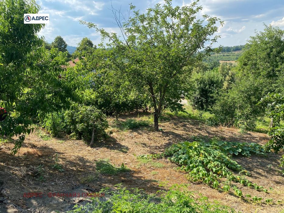 Къща в Враца, област-с.Курново площ 140 цена 37000
