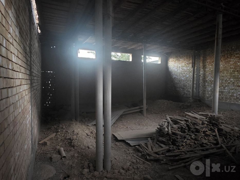 Uchastka sotiladi 4sotix