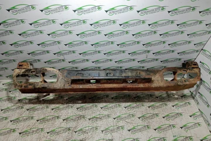 Armatura / Intaritura bara fata Nissan Terrano 2003