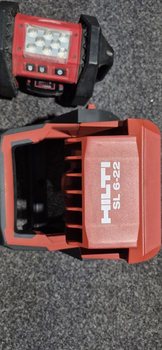 Hilti ,Milwaukee reflector de șantier pe acumulator