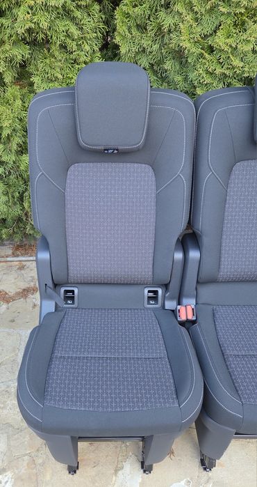 Scaune Ford TransitToata Gama Banchete Ford Custom 1 Loc individual Bancheta cu 3 locuri fixe sau cu 4 locuri  OFERTĂ