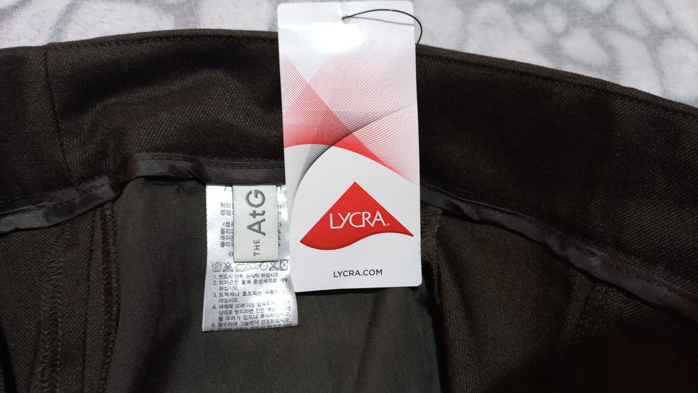 Брюки женские, новые,натуральная ткань, производство Южная Корея