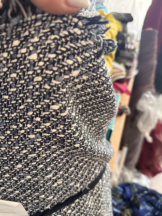 Lana 100%, stofa, captuseala vascoza 100% , materiale textile, carouri, simple , mai multe culori