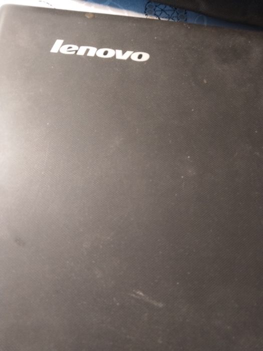 Ноутбук Леново, Сумка для ноутбука