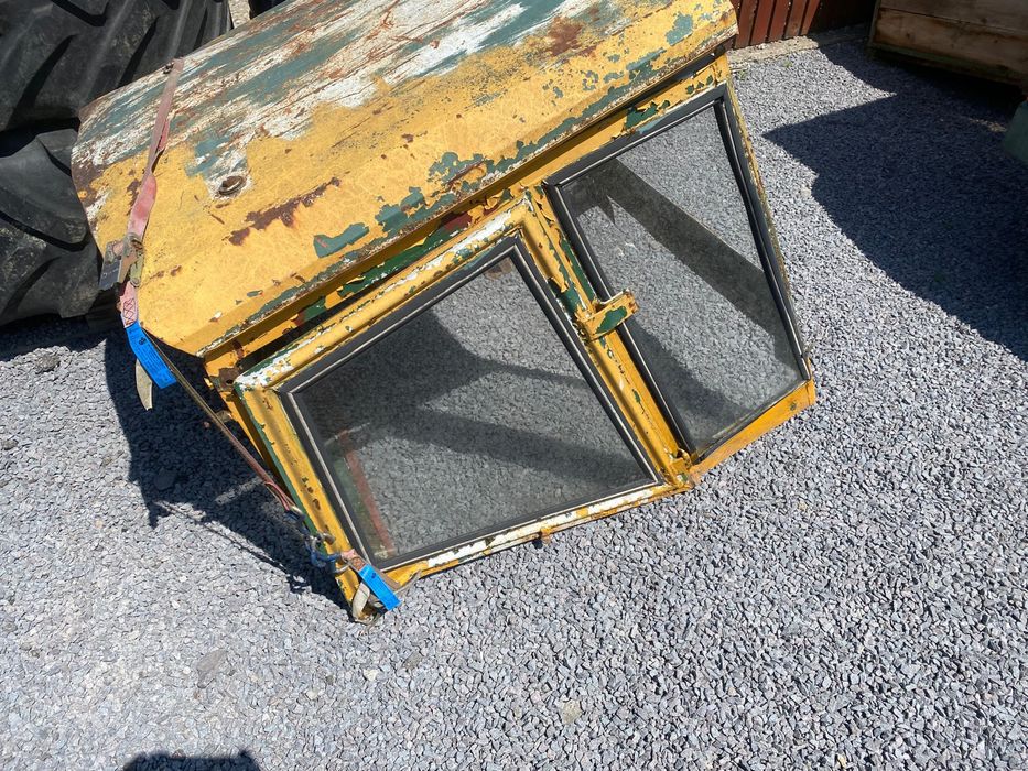 O&K incarcator frontal 4x4, 2 tone ridica