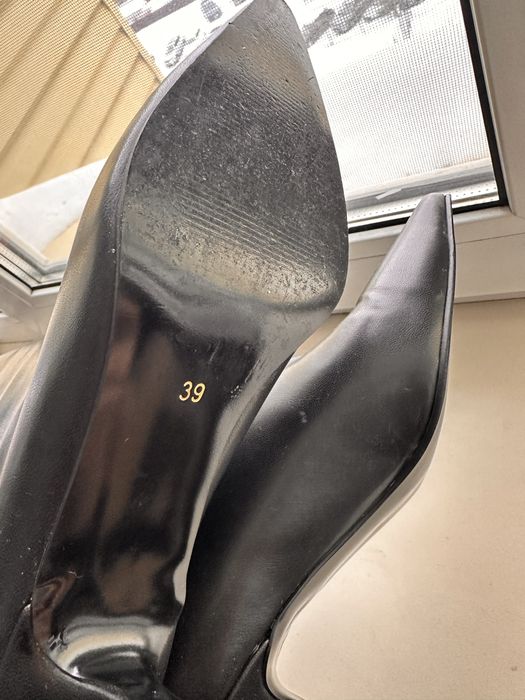 Сапоги . 39 размкр , идеальные