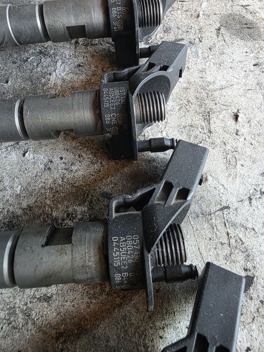 Дюзи за Ауди а4/а5/a6/q5 3.0tdi 239 к.с. AUDI a4/a5/a6/q5 3.0 тди