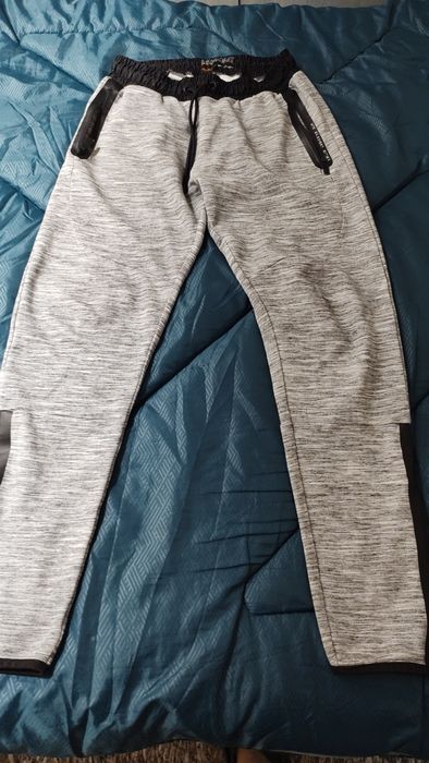 Pantaloni trening baieti C&A