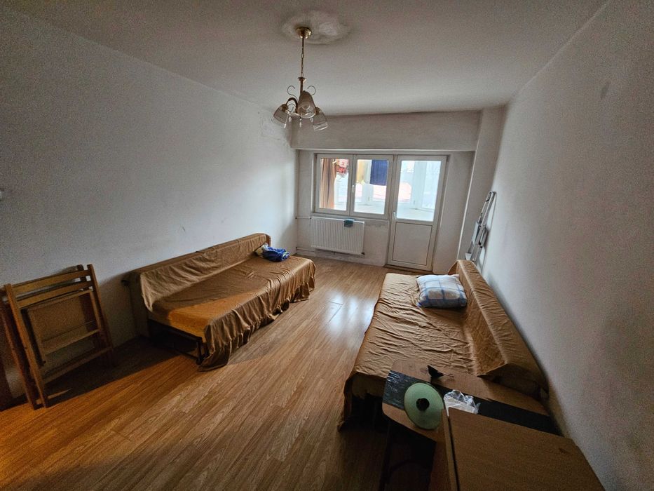 Apartament sector 3, zona Alba Iulia, 40 mp et 2 an constructie 1988