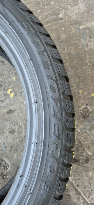 4 anvelope iarna RFT Pirelli,fata 245/40/19,spate 275/35/19.Pret/buc.