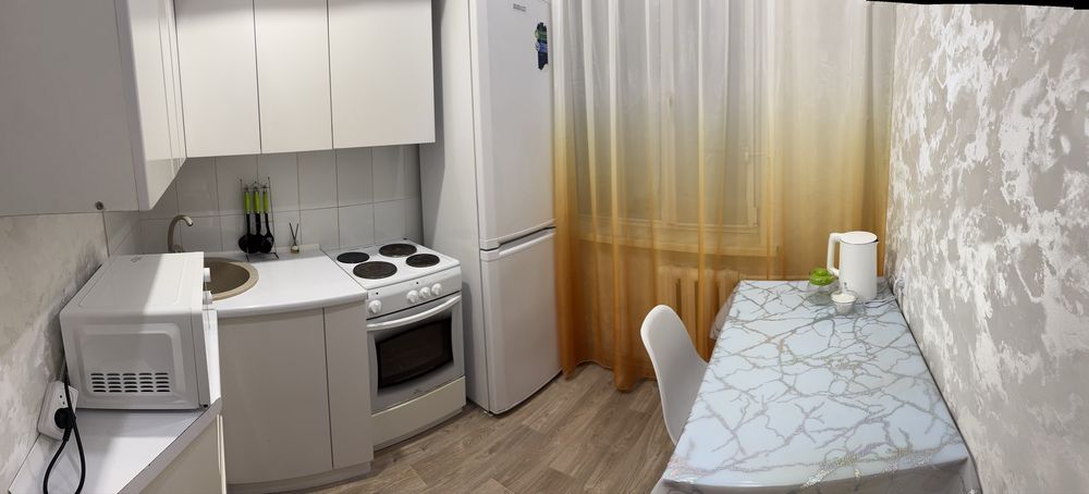 Квартира часы, ночь, сутки