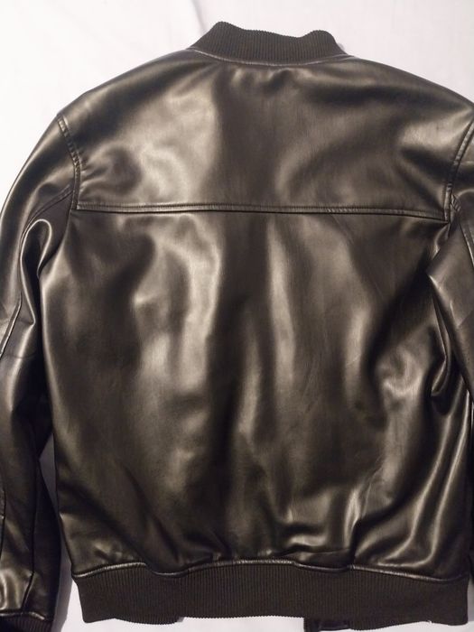 Кожено. яке ZARA.