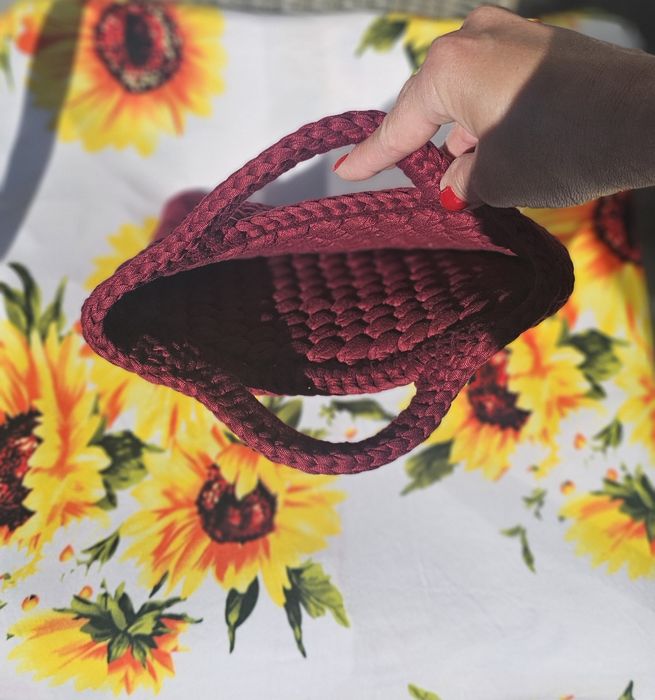 Geantă "Vino Chic" din Trapillo - Handmade cu Stil
