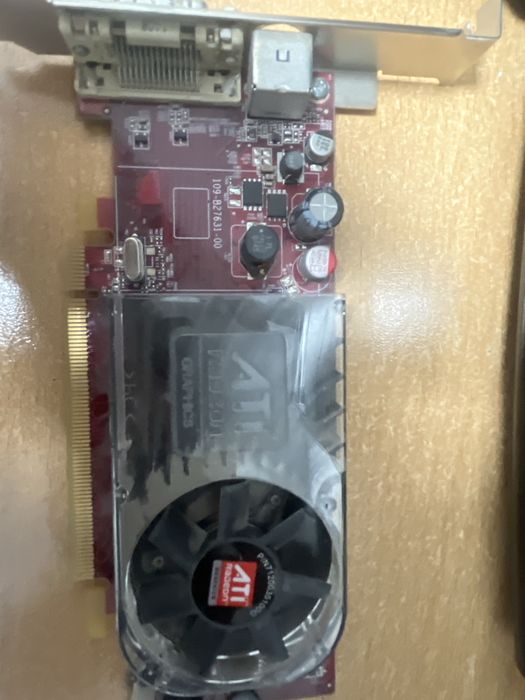 Продам видео карту ATI RADEON HD 2400 xt