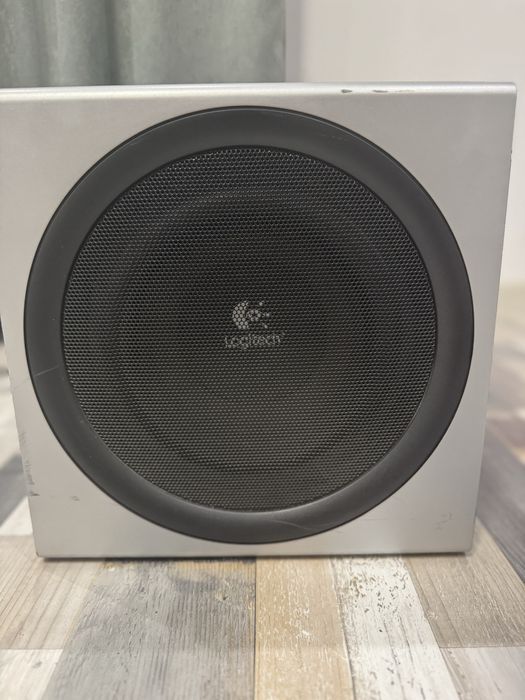 буфер Logitech Z-2300