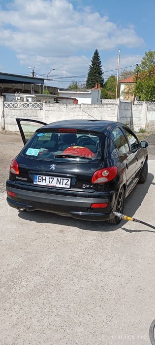 PEUGEOT Unknown Model 2012 — imagine 4