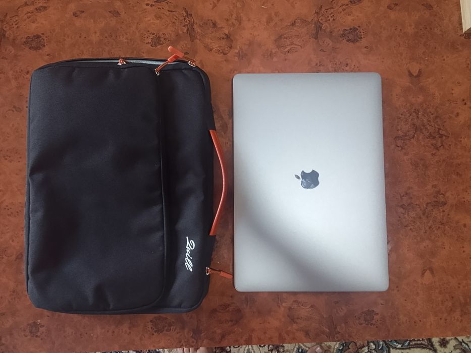 MacBook Pro Core i7