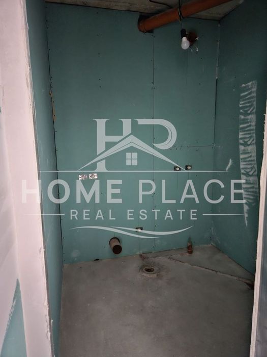 Просторен, слънчев имот  с панорама в кв. Трошево -"Сити парк юг"