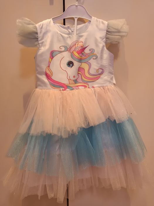 Праздничные платья