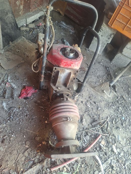 Вибратор срочно продам