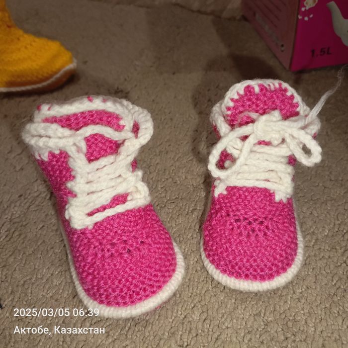 Продам детские пинетки.