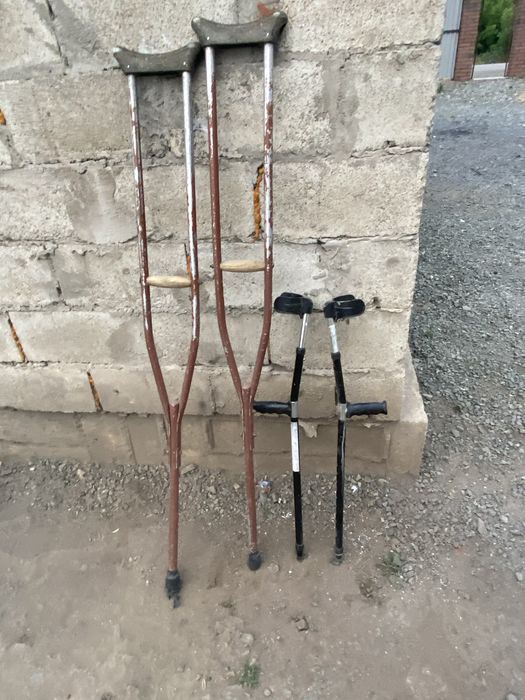 Продам костыля
