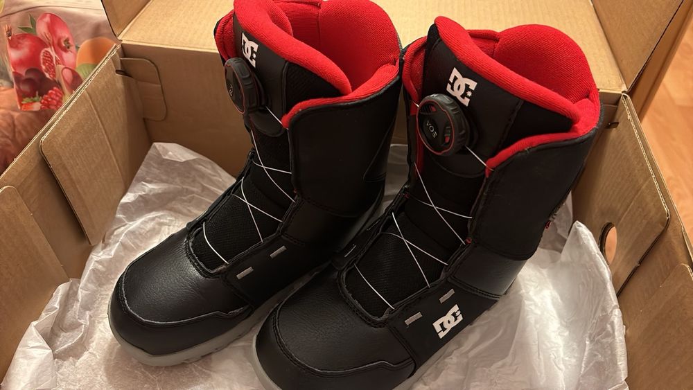 Сноуборд обувки чисто новинови