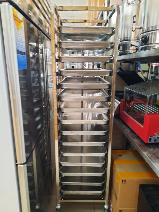 Шпилька    для протвень