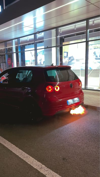 De vanzare golf 5 gti 356cp cdl