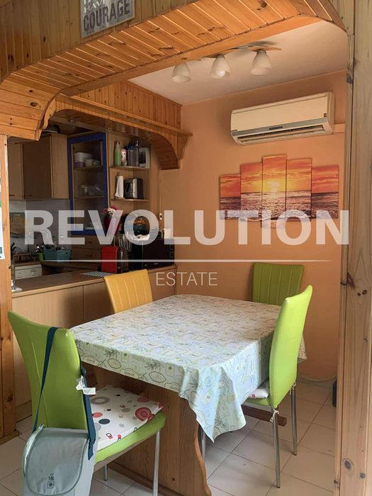 Дава се под наем Тристаен апартамент в Варна, Окръжна болница - 80 кв.м за 400 € - Снимка #1