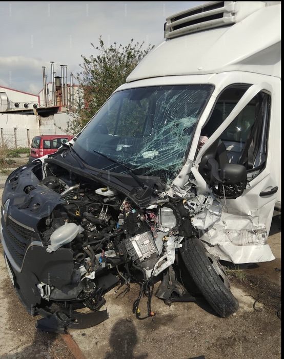 Dezmembrez renault master 2.3 2300 tractiune spate punte cardan motor