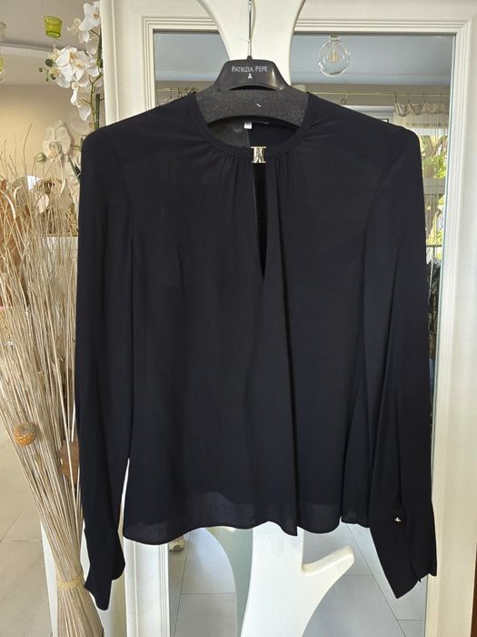 Черна блуза Patrizia Pepe, закопчалка Fly,размер 40/S,ново!