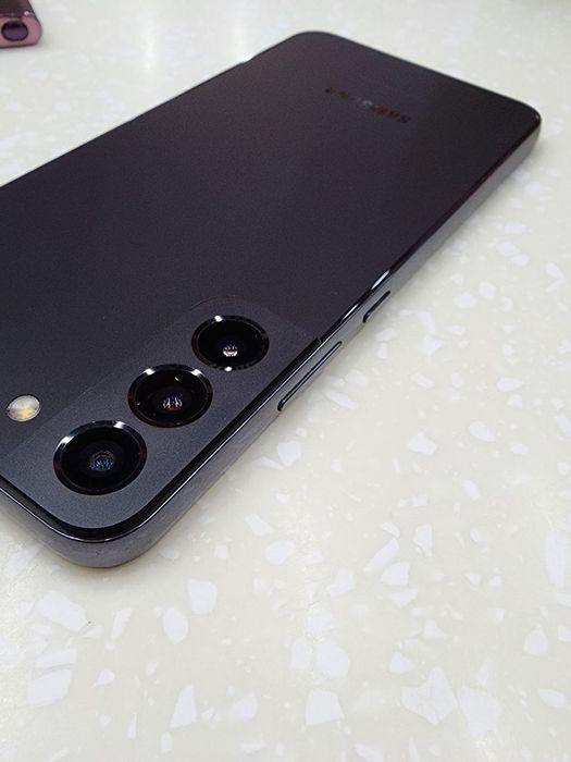 Samsung s22 plus /256gb/8