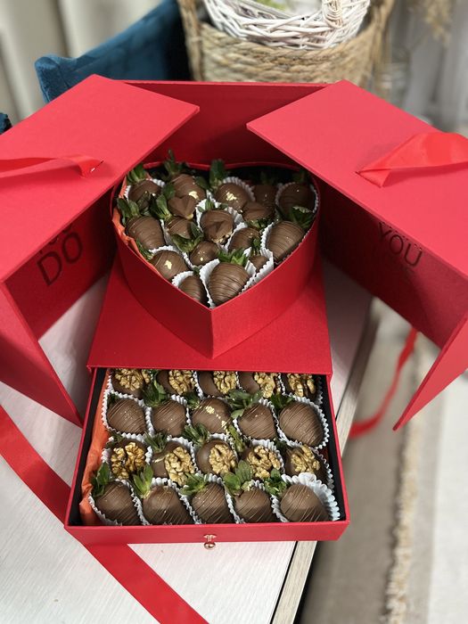 Клубника в шоколаде алматы