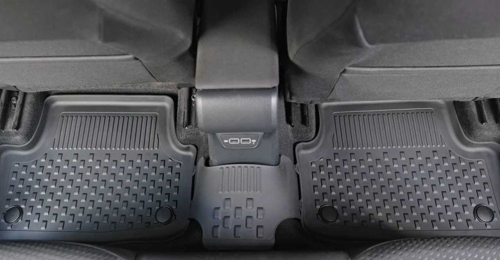 Set presuri covorase cauciuc tavita Dacia Logan Sandero Duster Jogger