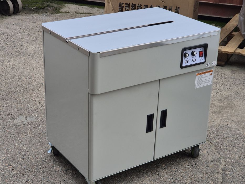 Полуавтоматическая упаковочная машина для Пэт и полипропиленовой ленты