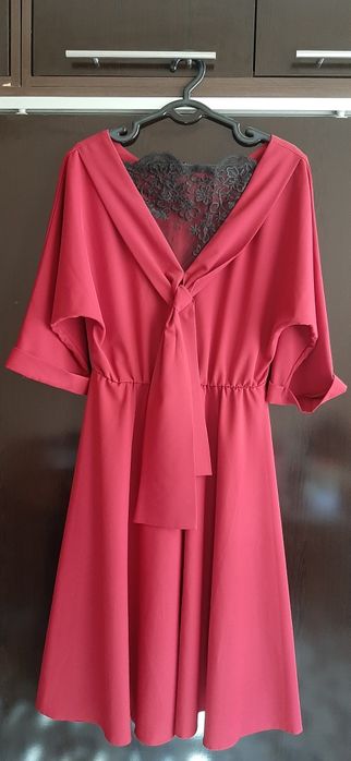 Женское платье б/у