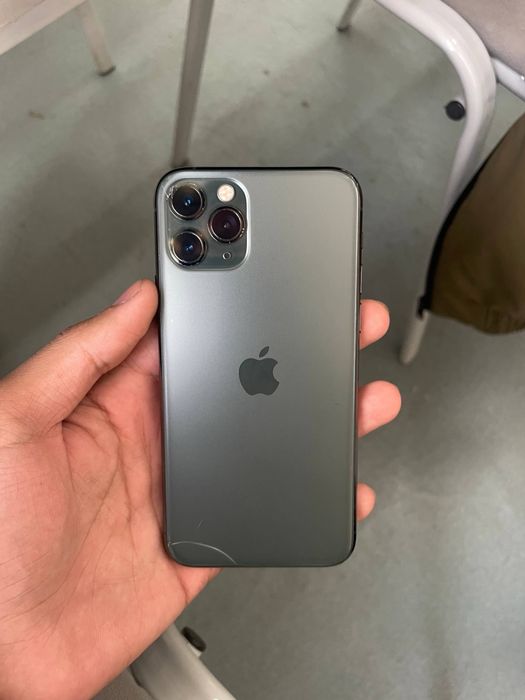 IPHONE 11 pro sotiladi