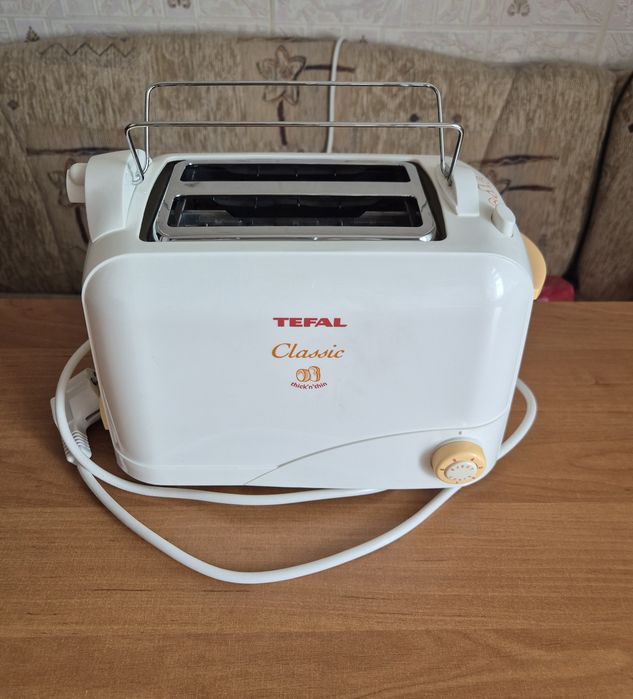 Продам тостер Tefal