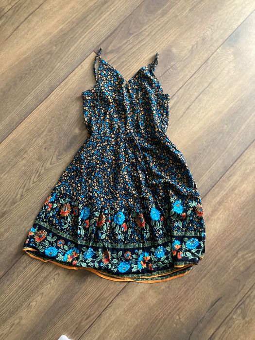 Кокетни шарени рокли