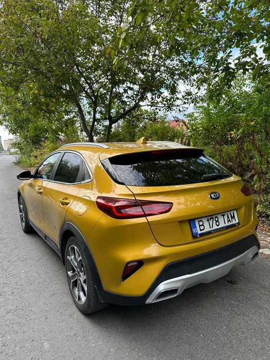 Kia Xceed 2020 benzină, 16.212 € — imagine 3