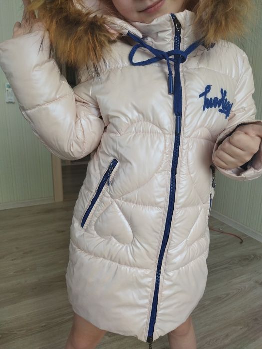 Продам детскую куртку р.116