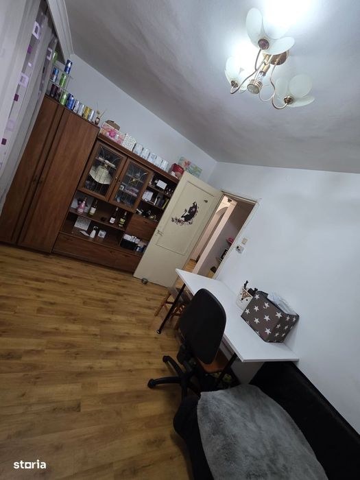 Apartament 2 camere decomandat zona Pacurari