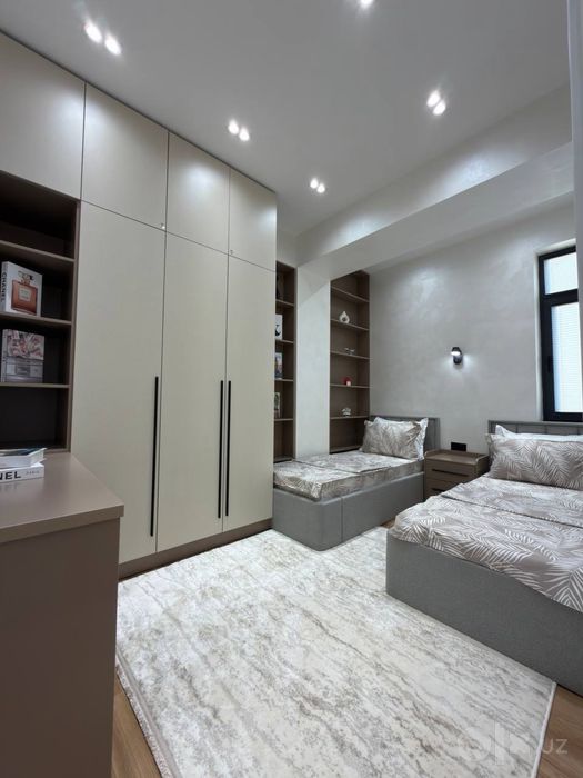 Продается 4/8/11 ЖК Comfort House с новым ремонтом! Ор-р Мега Планет