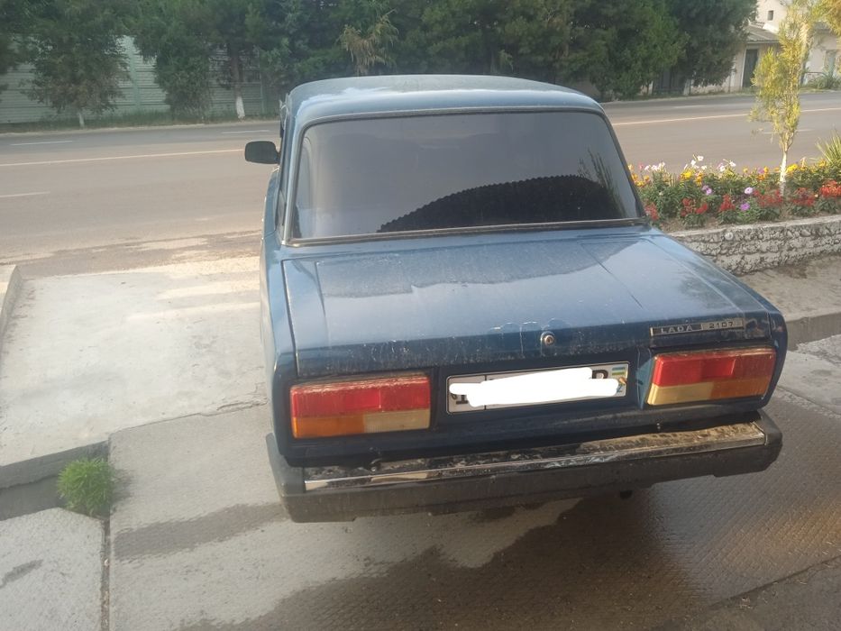 Vaz 2107 sotiladi xolati yaxshi