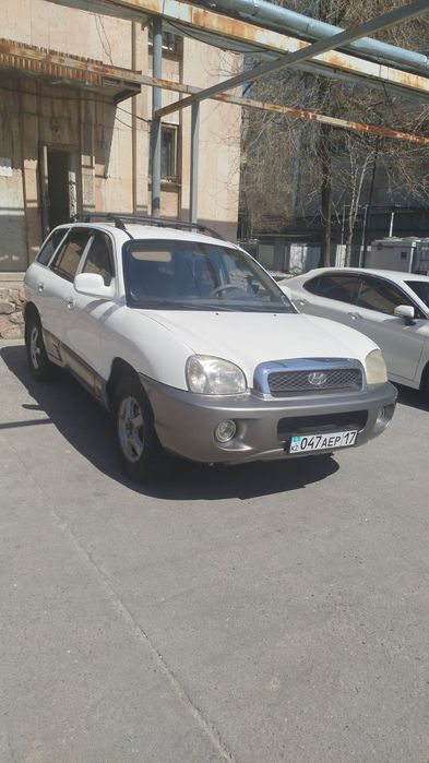Продам машину Хундай Санта фе