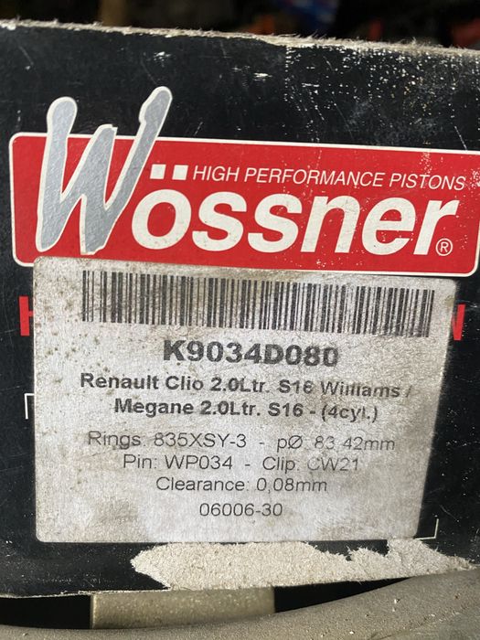 Wossner ковани бутала 11.2:1 Renault Clio Williams/ Megane 2.0 16v F7R