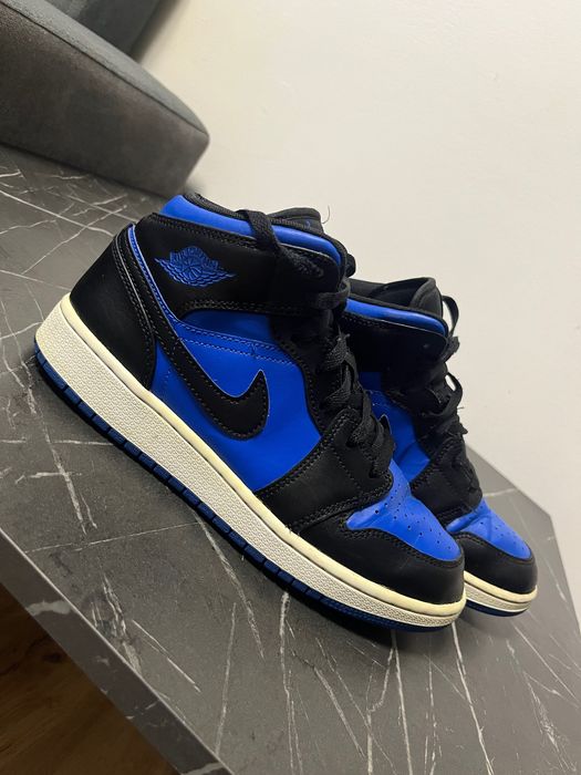 Air Jordan 1 Mid . Block/ Royal Blue