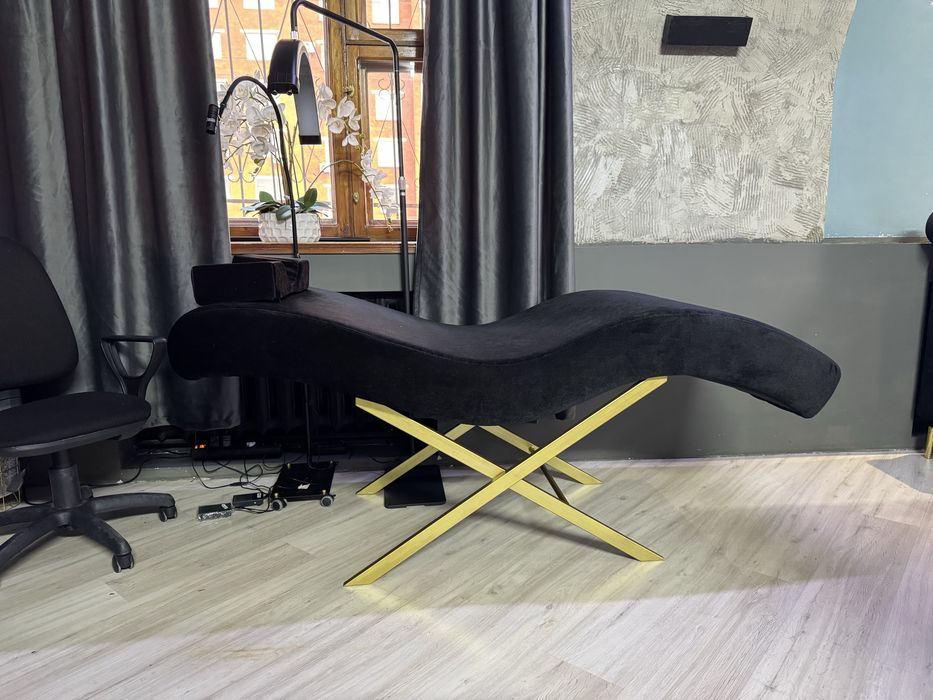 Анатомическая кушетка