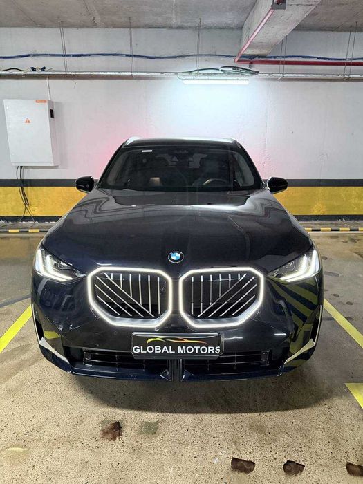BMW X3 30L -конкурент  GLC, Lexus RX, X5 мини версия
